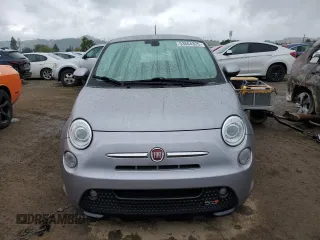 2017 FIAT 500e with VIN 3C3CFFGE2HT549654, listed as a Copart auction lot 53664325 with 53,326 mi miles and Salvage title. Bid and sale history available at DreamBid. Image 5.