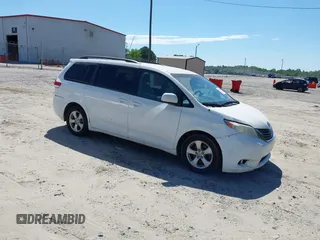2013 Toyota Sienna LE AAS with VIN 5TDKK3DC5DS352079, listed as a IAAI auction lot 42303449 with 272,898 mi miles and . Bid and sale history available at DreamBid. Image 1.