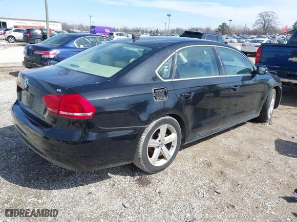 2013 Volkswagen Passat SE with VIN 1VWBP7A35DC102546, listed as a IAAI auction lot 41822612 with 127,334 mi miles. Bid and sale history available at carsss.com. Image 4.