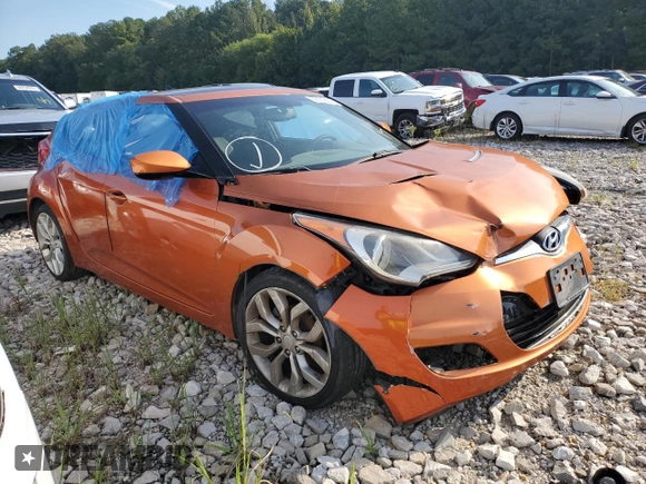 2012 Hyundai Veloster w/Red Int with VIN KMHTC6AD9CU044547, listed as a Copart auction lot 72633624 with 69,261 mi miles and Salvage title. Bid and sale history available at DreamBid. Image 4.