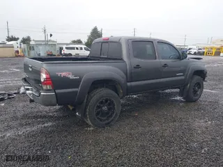 2011 Toyota Tacoma with VIN 3TMLU4EN8BM058550, listed as a IAAI auction lot 41219600 with 122,915 mi miles. Bid and sale history available at carsss.com. Image 4.