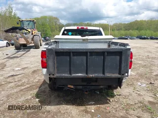 2015 Chevrolet Silverado 1500 Work Truck with VIN 1GCVKPEH9FZ272462, listed as a IAAI auction lot 42208203 with 202,569 mi miles and . Bid and sale history available at DreamBid. Image 16.