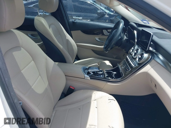 2015 Mercedes-Benz C 300 Luxury with VIN 55SWF4KB9FU041010, listed as a IAAI auction lot 42552629 with 137,001 mi miles and . Bid and sale history available at DreamBid. Image 5.