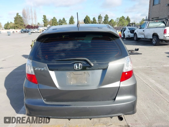 2013 Honda Fit with VIN JHMGE8H32DC018130, listed as a IAAI auction lot 41980172 with 98,452 mi miles. Bid and sale history available at carsss.com. Image 16.