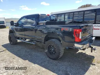 2017 Ford F-250 Lariat z VIN 1FT7W2BTXHEF17286, wystawiony jako Copart lot #55722875 z przebiegiem 75 231 mil mil oraz Czysty tytuł • Clean title. Historia ofert i sprzedaży dostępna na DreamBid. Obrazek 2.