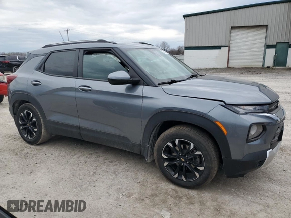 2021 Chevrolet TrailBlazer LT with VIN KL79MRSL0MB118452, listed as a Copart auction lot 53802255 with 41,952 mi miles and Salvage Title. Bid and sale history available at DreamBid. Image 4.
