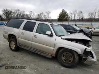 2004 Chevrolet Suburban Z71 with VIN 3GNFK16Z04G149291, listed as a Copart auction lot 38727863 with 0 mi miles and Salvage Title. Bid and sale history available at carsss.com. Image 4.