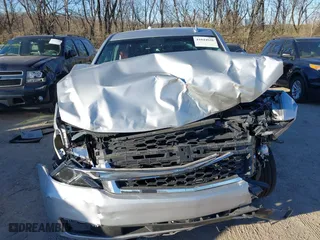 2018 Chevrolet Tahoe Commercial with VIN 1GNSKDEC1JR340887, listed as a IAAI auction lot 41044038 with 99,500 mi miles. Bid and sale history available at carsss.com. Image 17.
