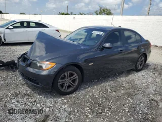 2008 BMW 3 Series 328i z VIN WBAVA37568NL17900, wystawiony jako Copart lot #60918745 z przebiegiem 141 179 mil mil oraz Szkoda całkowita • Salvage title. Historia ofert i sprzedaży dostępna na DreamBid. Obrazek 1.