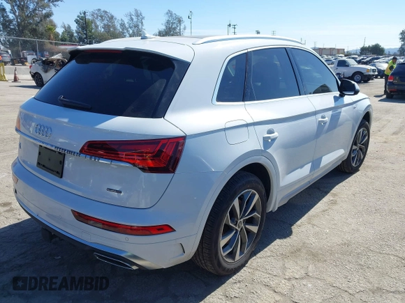2023 Audi Q5 S line Premium Plus with VIN WA1EAAFY1P2197758, listed as a IAAI auction lot 41627129 with 11,272 mi miles. Bid and sale history available at carsss.com. Image 4.