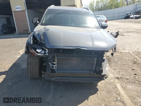 2021 Volkswagen Atlas SEL Premium with VIN 1V2TE2CA8MC205129, listed as a Copart auction lot 53693985 with Not provided miles and Salvage title. Bid and sale history available at DreamBid. Image 5.