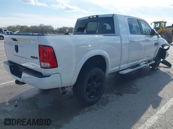 2018 Ram 2500 Big Horn z VIN 3C6UR5ML1JG177542, wystawiony jako IAAI lot #41850767 z przebiegiem 81 253 mil mil oraz . Historia ofert i sprzedaży dostępna na DreamBid. Obrazek 4.