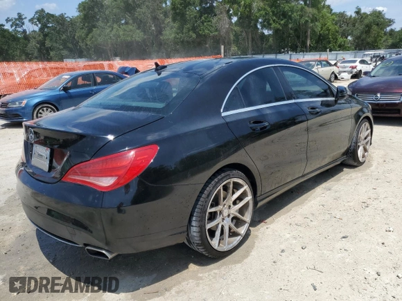 2014 Mercedes-Benz CLA 250 z VIN WDDSJ4EB1EN089391, wystawiony jako Copart lot #56491595 z przebiegiem 126 309 mil mil oraz Czysty tytuł • Clean title. Historia ofert i sprzedaży dostępna na DreamBid. Obrazek 3.
