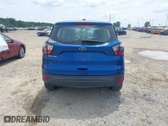 2017 Ford Escape S z VIN 1FMCU0F76HUE87288, wystawiony jako IAAI lot #42557291 z przebiegiem 206 054 mil mil oraz . Historia ofert i sprzedaży dostępna na DreamBid. Obrazek 16.