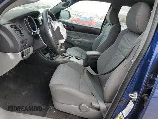 2014 Toyota Tacoma with VIN 5TFLU4EN7EX106909, listed as a Copart auction lot 46906235 with 102,681 mi miles and Salvage Title. Bid and sale history available at DreamBid. Image 7.