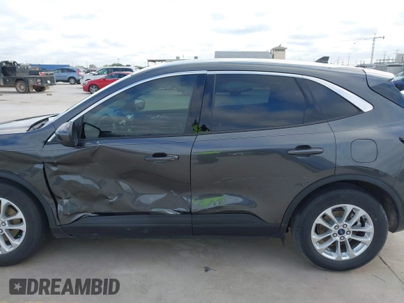 2020 Ford Escape SE with VIN 1FMCU0G68LUB90361, listed as a IAAI auction lot 42006670 with 49,687 mi miles and . Bid and sale history available at DreamBid. Image 14.