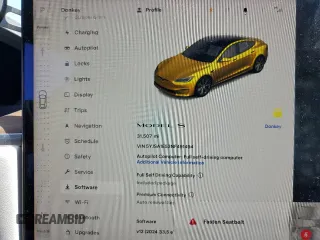 2022 Tesla Model S z VIN 5YJSA1E53NF491494, wystawiony jako Copart lot #56483015 z przebiegiem 31 507 mil mil oraz Szkoda całkowita • Salvage title. Historia ofert i sprzedaży dostępna na DreamBid. Obrazek 9.