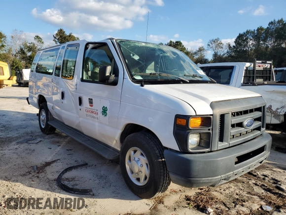 2013 Ford Econoline Passenger XL with VIN 1FBSS3BL5DDA77574, listed as a Copart auction lot 79841714 with 61,321 mi miles and Salvage Title. Bid and sale history available at DreamBid. Image 4.