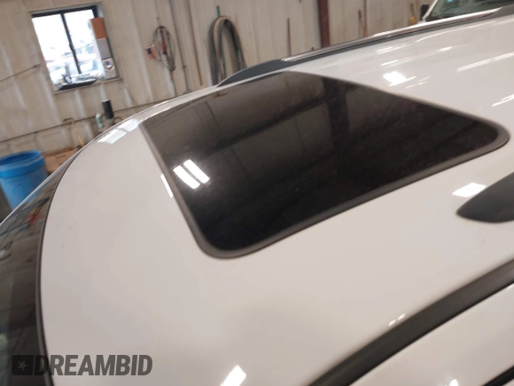 2014 Jeep Grand Cherokee Limited with VIN 1C4RJFBT1EC241036, listed as a IAAI auction lot 42179136 with 148,968 mi miles and . Bid and sale history available at DreamBid. Image 18.