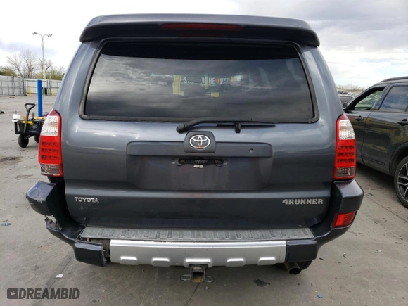 2005 Toyota 4Runner SR5 with VIN JTEZU14R558028374, listed as a Copart auction lot 51008995 with 261,032 mi miles and Salvage Title. Bid and sale history available at carsss.com. Image 6.
