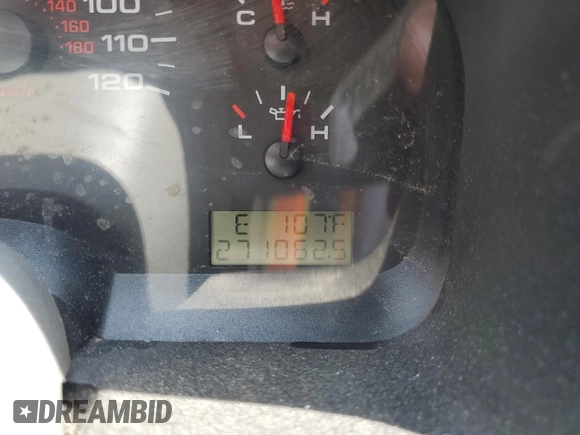2007 Ford F-150 XLT with VIN 1FTRW12W67KA45553, listed as a Copart auction lot 63635795 with 271,062 mi miles and Salvage title. Bid and sale history available at DreamBid. Image 9.