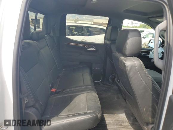 2023 Chevrolet Silverado 1500 LT with VIN 1GCUDDE87PZ305044, listed as a Copart auction lot 70688244 with 26,306 mi miles and Salvage Title. Bid and sale history available at carsss.com. Image 10.