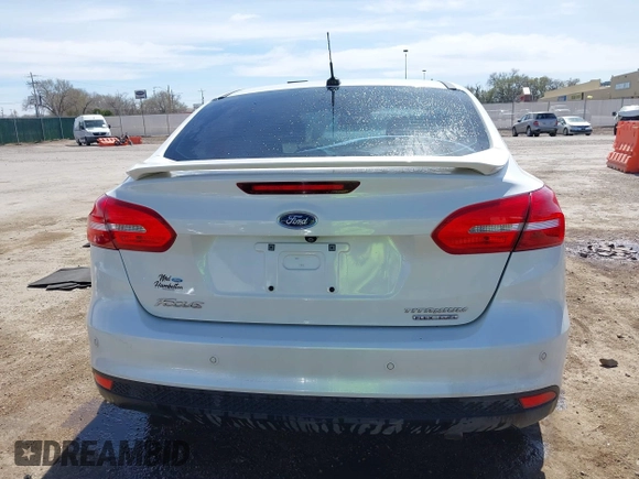 2015 Ford Focus Titanium с VIN 1FADP3J27FL341102, выставлен на аукционе IAAI как лот 41793450 с пробегом 96 465 миль миль и . История ставок и продаж доступна на DreamBid. Изображение 16.