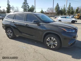 2021 Toyota Highlander XLE with VIN 5TDHZRAH0MS047954, listed as a Copart auction lot 47434505 with 59,728 mi miles and Salvage Title. Bid and sale history available at carsss.com. Image 4.