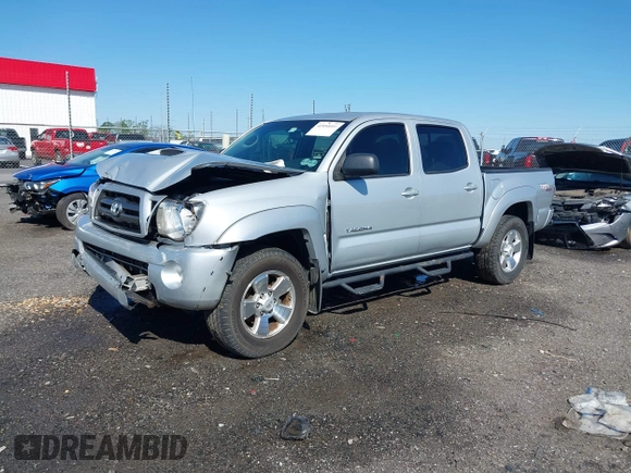 2009 Toyota Tacoma with VIN 3TMLU42N79M034075, listed as a IAAI auction lot 41954016 with 82,399 mi miles and . Bid and sale history available at DreamBid. Image 18.