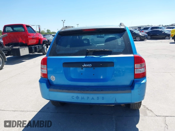 2008 Jeep Compass Sport with VIN 1J8FT47W18D694665, listed as a IAAI auction lot 41772431 with 194,442 mi miles. Bid and sale history available at carsss.com. Image 16.