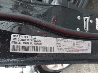 2021 Jeep Compass Altitude с VIN 3C4NJCBB7MT592525, выставлен на аукционе IAAI как лот 42262301 с пробегом 64 489 миль миль и . История ставок и продаж доступна на DreamBid. Изображение 9.