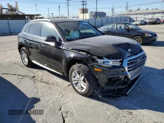 2020 Audi Q5 Premium with VIN WA1ANAFY1L2110650, listed as a Copart auction lot 60206532 with 0 mi miles. Bid and sale history available at carsss.com. Image 1.