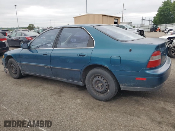 1995 Honda Accord with VIN JHMCD5531SC007105, listed as a Copart auction lot 58059205 with 162,504 mi miles and Salvage title. Bid and sale history available at DreamBid. Image 2.