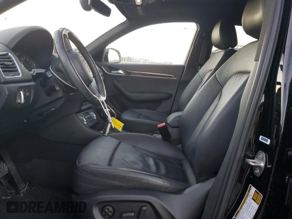 2015 Audi Q3 Prestige with VIN WA1FFCFS5FR013425, listed as a Copart auction lot 88546995 with 39,056 mi miles and Salvage title. Bid and sale history available at DreamBid. Image 7.
