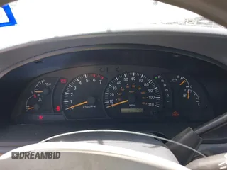 2000 Toyota Tundra SR5 with VIN 5TBRT3411YS070241, listed as a IAAI auction lot 41785990 with 204,276 mi miles and . Bid and sale history available at DreamBid. Image 7.