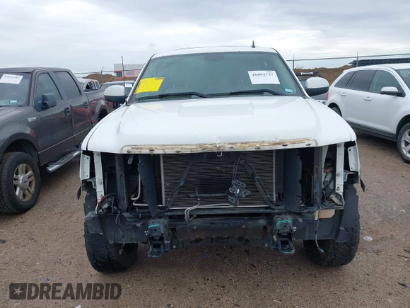 2010 GMC Sierra 1500 with VIN 3GTXKWE26AG242746, listed as a IAAI auction lot 41892737 with 248,429 mi miles and . Bid and sale history available at DreamBid. Image 12.