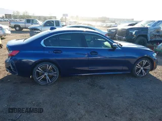 2020 BMW 3 Series 330i with VIN 3MW5R1J02L8B36329, listed as a IAAI auction lot 41796964 with 43,718 mi miles. Bid and sale history available at carsss.com. Image 13.