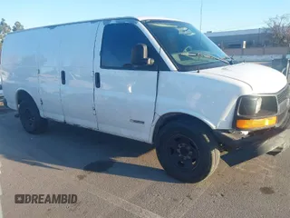 2005 Chevrolet Express Cargo Van with VIN 1GCGG25VX51227451, listed as a IAAI auction lot 41434522 with 202,023 mi miles. Bid and sale history available at carsss.com. Image 1.