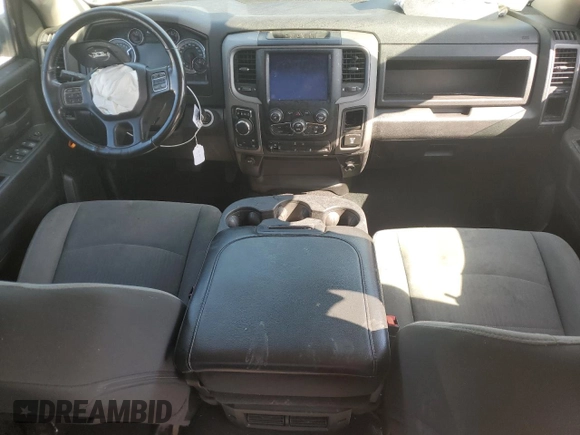 2021 Ram 1500 Tradesman z VIN 3C6RR7KT0MG710005, wystawiony jako Copart lot #56102765 z przebiegiem Nie podano mil oraz Szkoda całkowita • Salvage title. Historia ofert i sprzedaży dostępna na DreamBid. Obrazek 8.