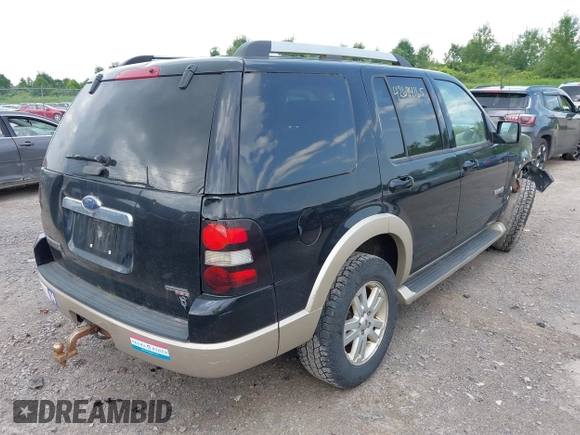 2006 Ford Explorer Eddie Bauer z VIN 1FMEU74806UA38750, wystawiony jako IAAI lot #42684165 z przebiegiem 140 550 mil mil oraz . Historia ofert i sprzedaży dostępna na DreamBid. Obrazek 4.