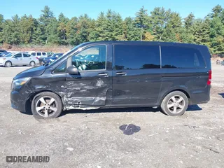 2018 Mercedes-Benz Metris Passenger Van with VIN WD4PG2EE7J3411735, listed as a IAAI auction lot 40435364 with 58,676 mi miles. Bid and sale history available at carsss.com. Image 14.
