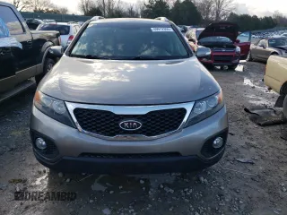 2013 Kia Sorento EX with VIN 5XYKU3A29DG387534, listed as a Copart auction lot 49912305 with 157,204 mi miles and Clean Title. Bid and sale history available at carsss.com. Image 5.