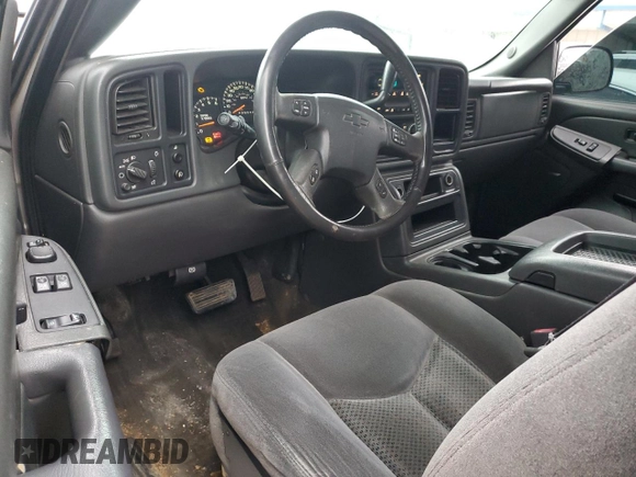 2006 Chevrolet Silverado 1500 LT1 with VIN 1GCEC19T26Z200883, listed as a Copart auction lot 49332275 with 138,120 mi miles and Salvage Title. Bid and sale history available at DreamBid. Image 8.