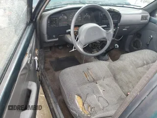 1993 Toyota 2WD Pickups with VIN 4TARN81A0PZ140646, listed as a Copart auction lot 87430144 with 232,519 mi miles and Salvage Title. Bid and sale history available at carsss.com. Image 8.