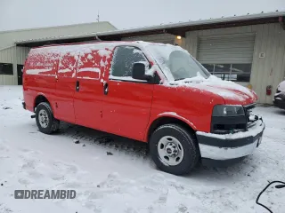 2018 GMC Savana Cargo Van with VIN 1GTW7AFG4J1304654, listed as a Copart auction lot 88027855 with 221,056 mi miles and Salvage Title. Bid and sale history available at carsss.com. Image 4.