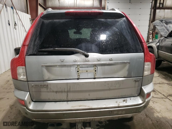 2013 Volvo XC90 R-Design with VIN YV4952CT8D1639640, listed as a Copart auction lot 83015274 with 113,805 mi miles and Salvage Title. Bid and sale history available at carsss.com. Image 6.