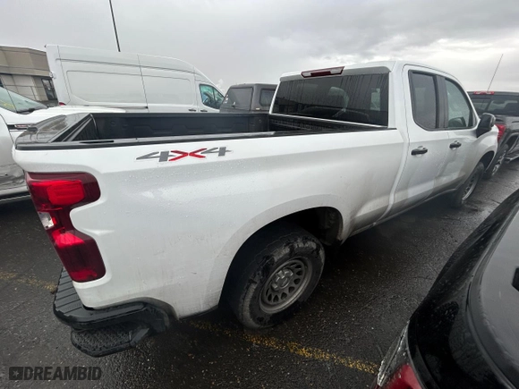 2021 Chevrolet Silverado 1500 Work Truck with VIN 1GCRYAEH0MZ440922, listed as a Copart auction lot 45353735 with 101,153 mi miles and Salvage Title. Bid and sale history available at carsss.com. Image 3.