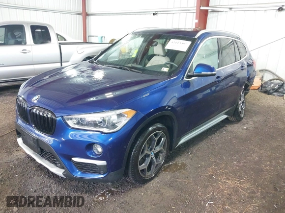 2019 BMW X1 xDrive28i z VIN WBXHT3C56K3H34720, wystawiony jako IAAI lot #42113497 z przebiegiem 64 906 mil mil oraz . Historia ofert i sprzedaży dostępna na DreamBid. Obrazek 17.