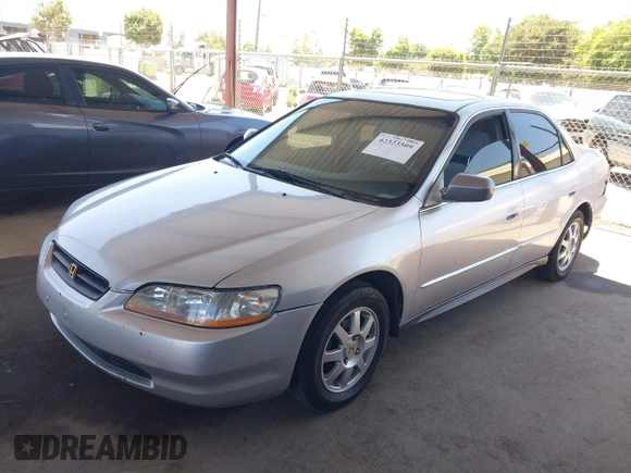 2002 Honda Accord SE z VIN JHMCG66892C011913, wystawiony jako IAAI lot #42323509 z przebiegiem 226 288 mil mil oraz . Historia ofert i sprzedaży dostępna na DreamBid. Obrazek 2.