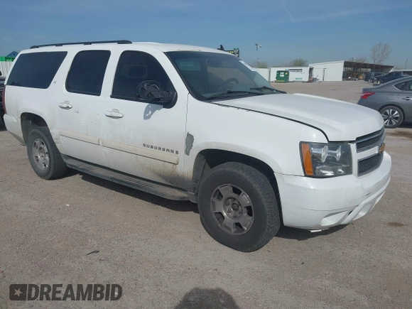2008 Chevrolet Suburban LT w/3LT with VIN 1GNFK16388J108746, listed as a IAAI auction lot 41869151 with 274,851 mi miles. Bid and sale history available at carsss.com. Image 1.